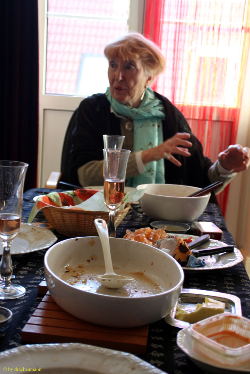 Moyce-2011-i.jpg 163.1K